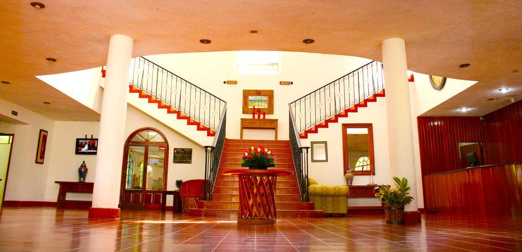 Hotel Spa Taninul Los Puentes Bagian luar foto