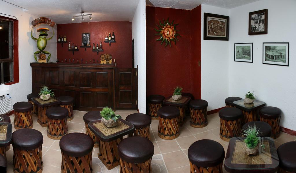 Hotel Spa Taninul Los Puentes Bagian luar foto